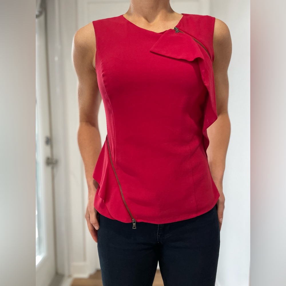 BCBG dressy top size XS